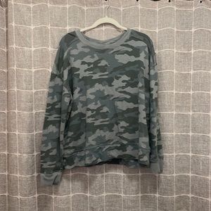 Camo sweatshirt